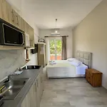 Apartament Athina *