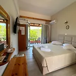 Athina Paleokastritsa