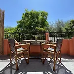 Athina Apartament