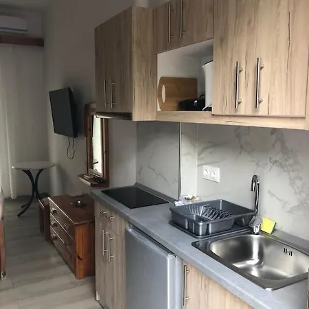 Athina Paleokastritsa