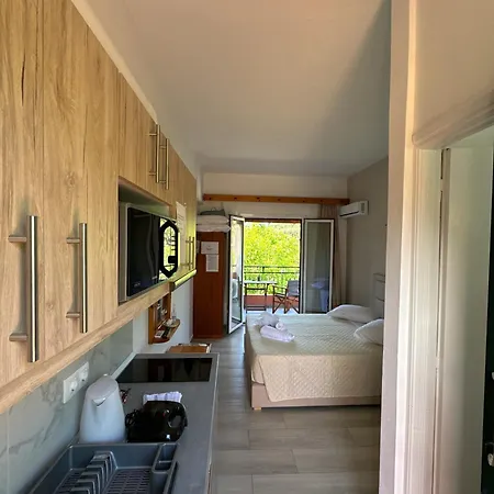 Athina * פאלאוקסטריצה